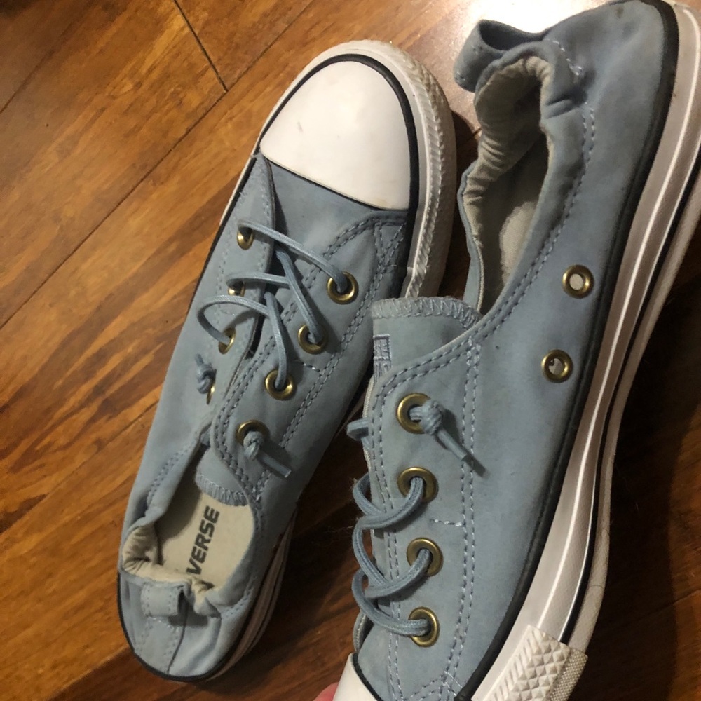 Convers Women’s Tennis Shoes Size 10